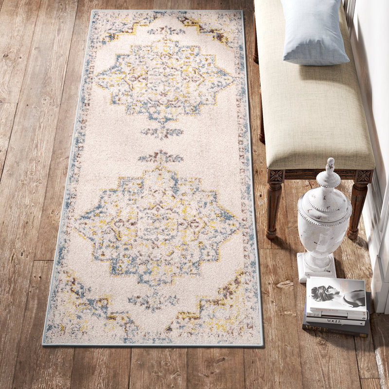 Marlo Oriental Area Rug, Runner 2'7" x 7'3"