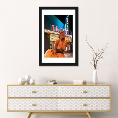 " Marilyn Monroe Statue In Zoom And Marquee " by Walter Bibikow