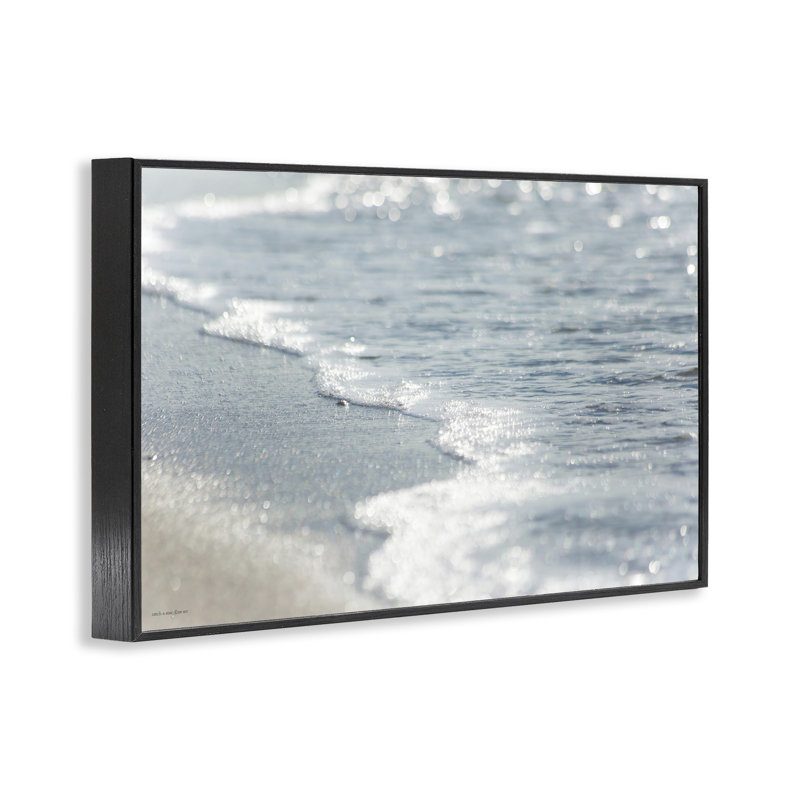 Giclée encadrée par Ocean's Kiss Shoreline, design par Seven Trees Design, Giclée encadrée noir minuit, H 20 po x l 30 po