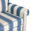 Fauteuil pivotant rembourré avec accoudoirs roulés et garniture cloutée-209640759