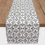 Chemin de table d'extérieur Quatrefoils On-323063939-323055793