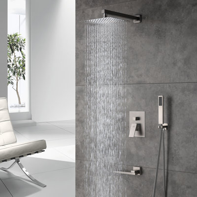 Système de douche complet à pression équilibrée avec valve brute