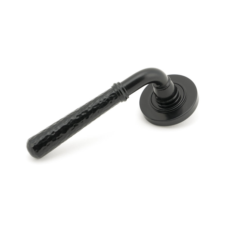 Hammered Newbury Lever on Rose Set (Plain), Black