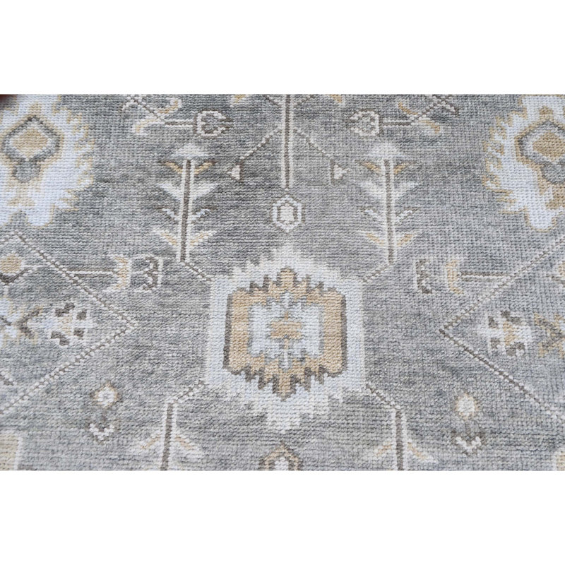 Hand Knotted Wool Oriental Area Rug in Gray/Light Blue/Tan, Rectangle 6' x 9'