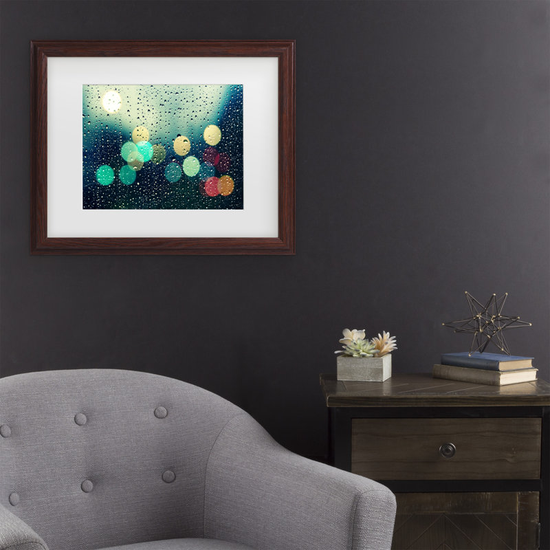 « rainy city », reproduction de photo, H 11 po x l 14 po x P 0,5 po, Toile avec cadre brun