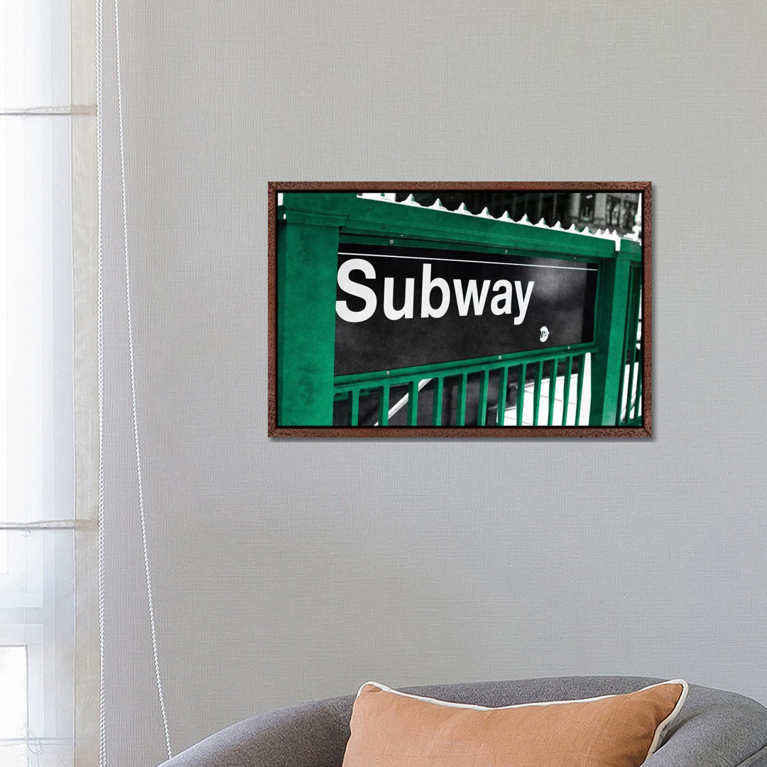 Subway von Susan Bryant - Galerie-verpackte Leinwand Giclée auf Leinwand