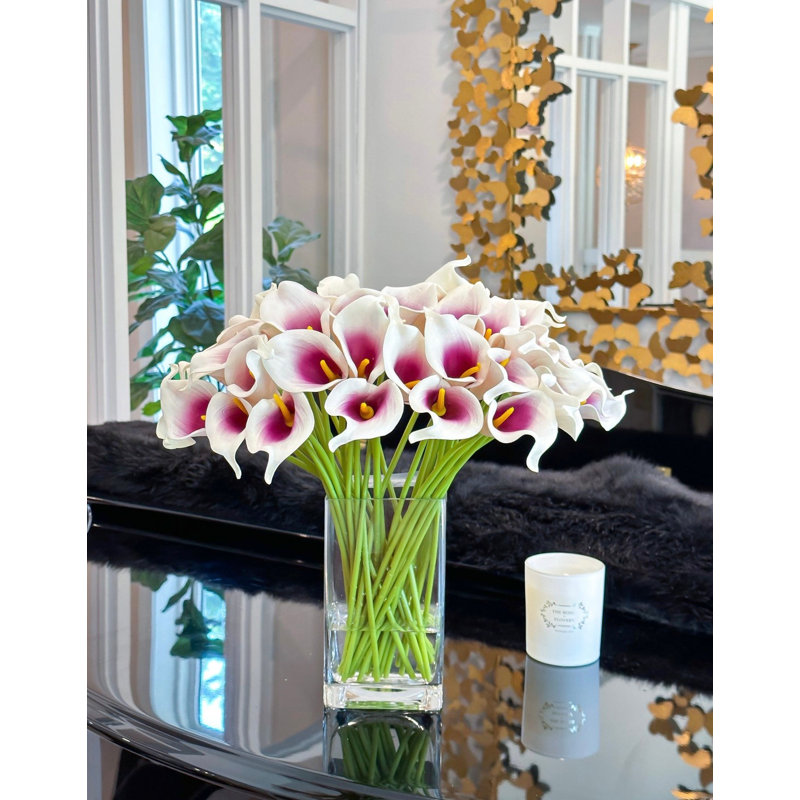 Hydrangea Arrangement in Vase