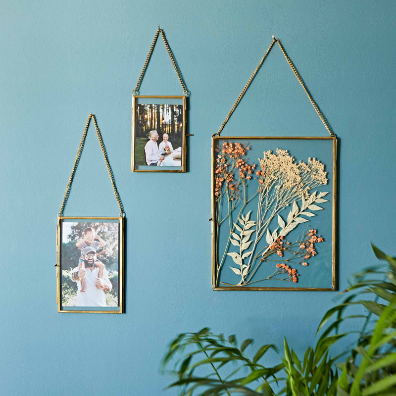 Gold Metal Picture Frame, 16cm x 11cm