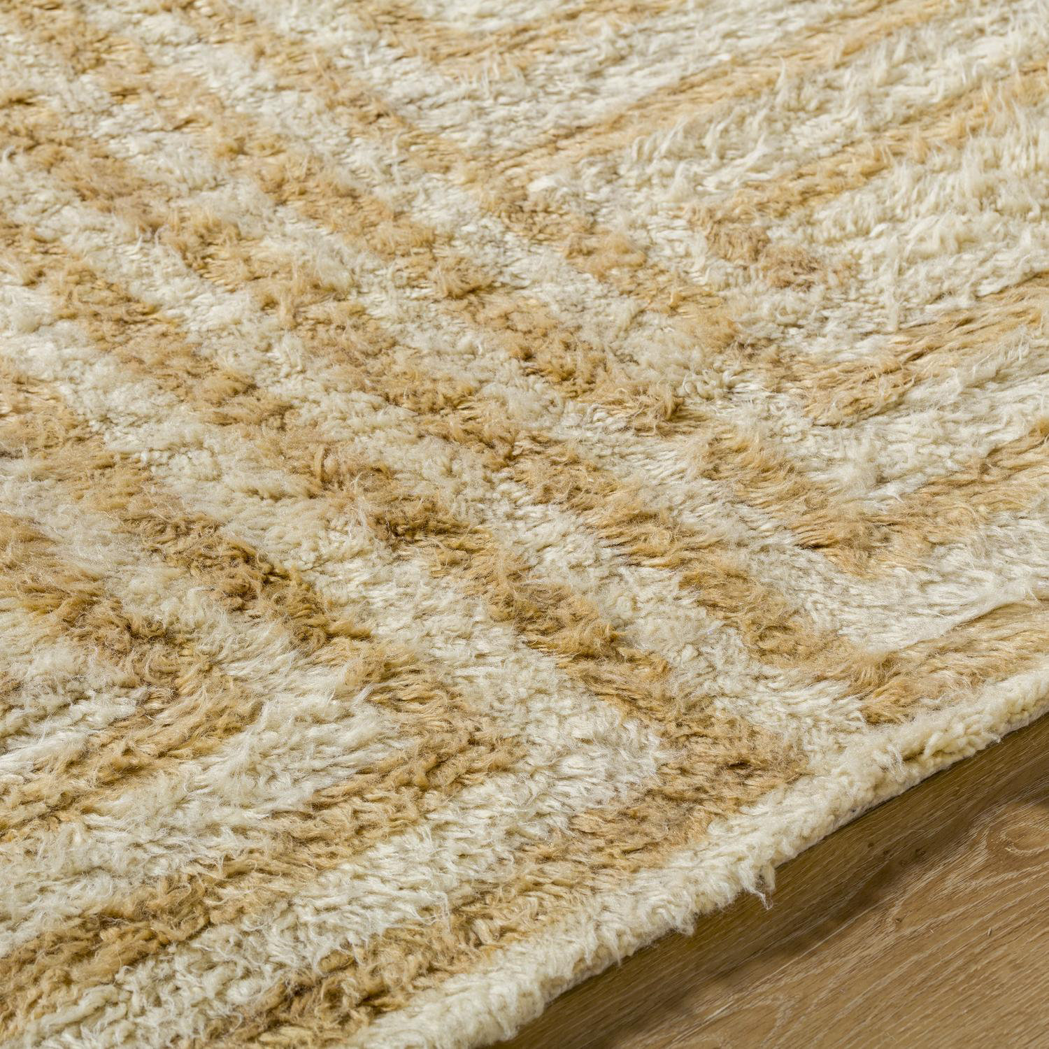 Anemone Hand-Tufted Geometric Shag Rug, Rectangle 5' x 7'6"