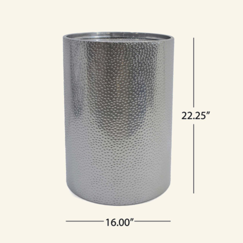 Table d'appoint en métal, Silver