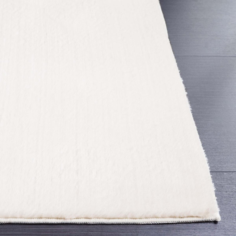 Solid Colour Area Rug, Rectangle 122 x 183cm
