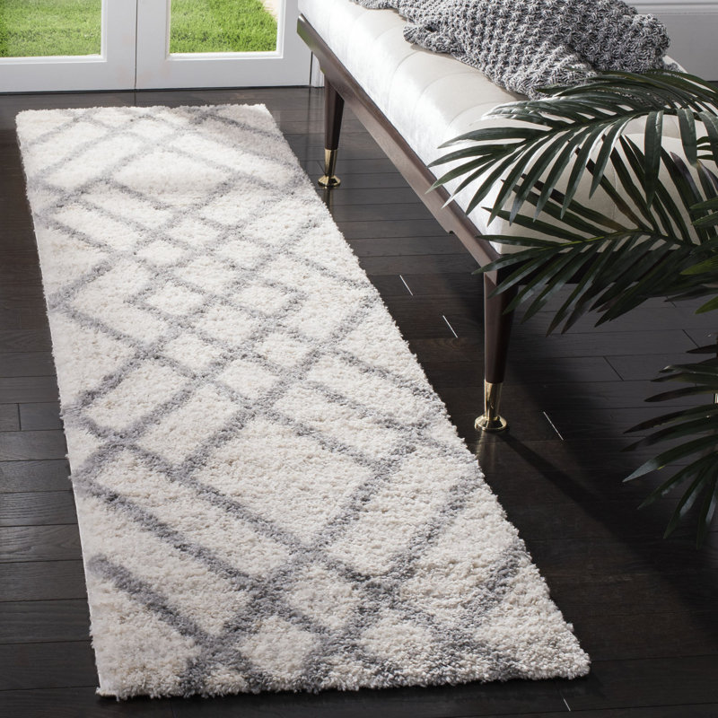 Tapis à poils longs Novotny, Tapis de couloir 2 pi x 14 pi