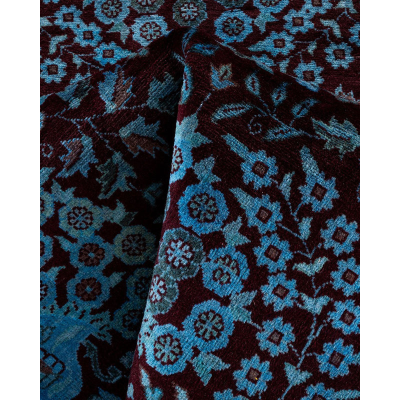 Fine Vibrance One-of-a-Kind 6' 1" X 6' 1" Hand Knotted Area Rug