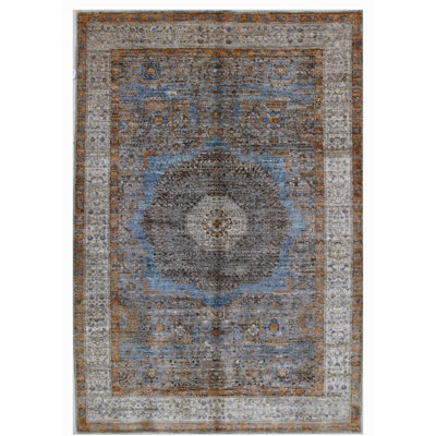 High-Quality Hand-Knotted Silver And White Area Rug
