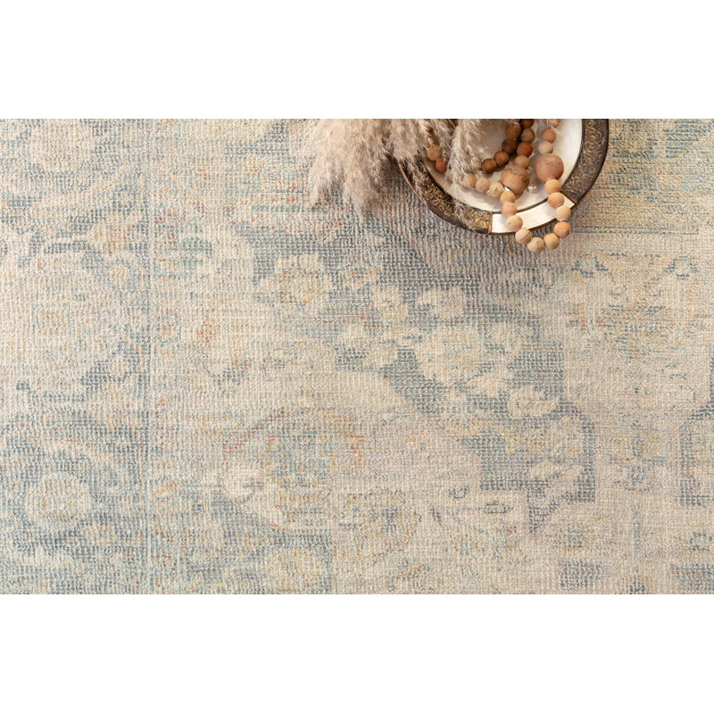 Amanda Oriental Indoor Rug, Rectangle 2'3" x 3'9"