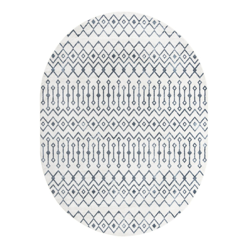 Alisah Geometric Indoor Rug, Oval 4' x 6'