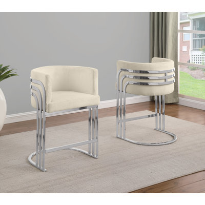 Tabouret de bar Teddy (24 po) et tabourets de bar (29 po) avec structure chromée