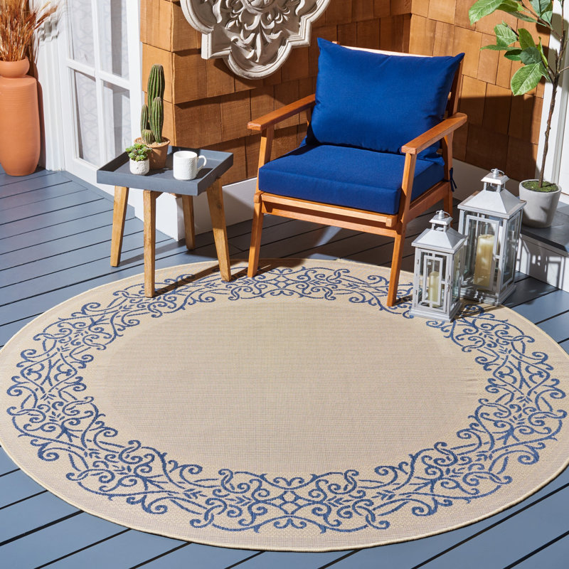 Performance Floral Indoor/Outdoor Area Rug, Round 5'3"