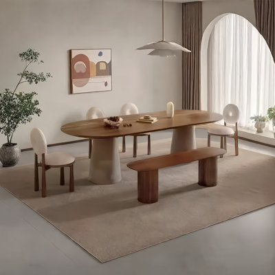 Table de salle à manger de style nordique