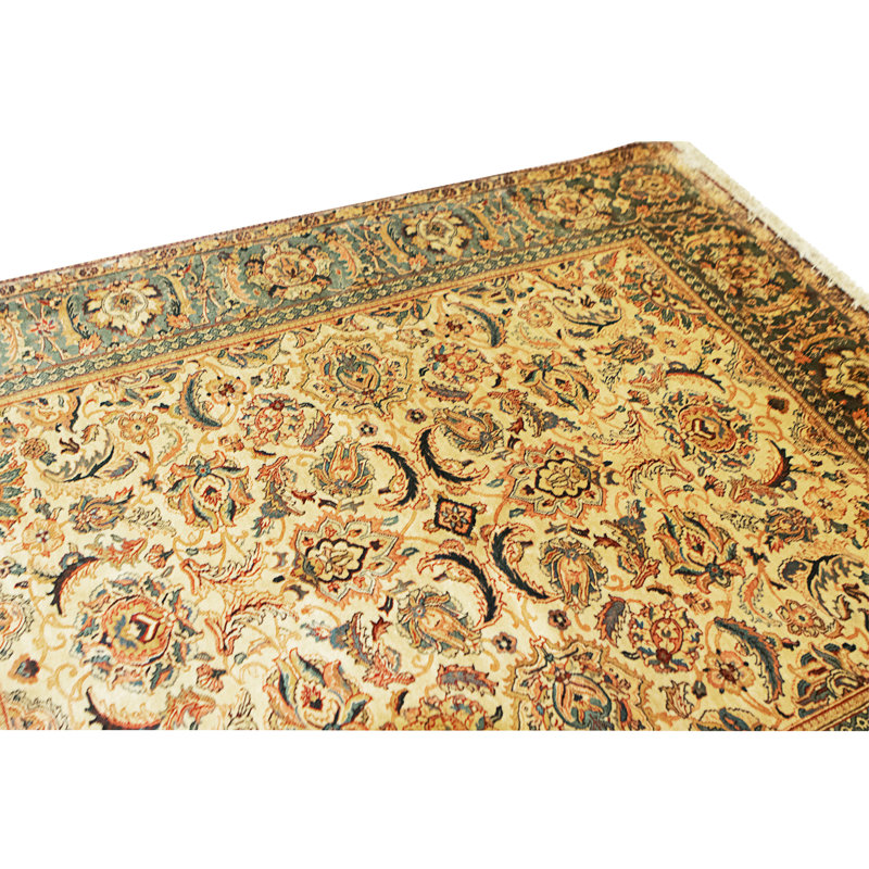 High-Quality Hand-Knotted Cream And Green Area Rug
