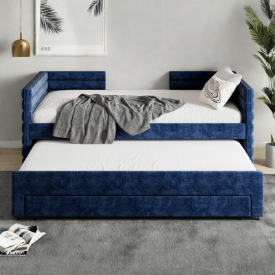 Upholstered Daybed With Trundle And 3 Storage Drawers by Latitude Run