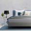 Coussin décoratif abstrait en polyester de qualité supérieure-39772681-111448364