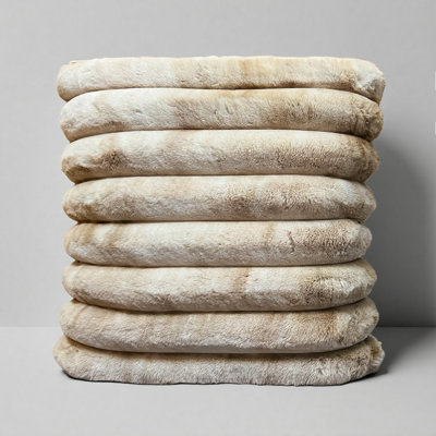 Coussin à poils longs moelleux 2X2 Ft