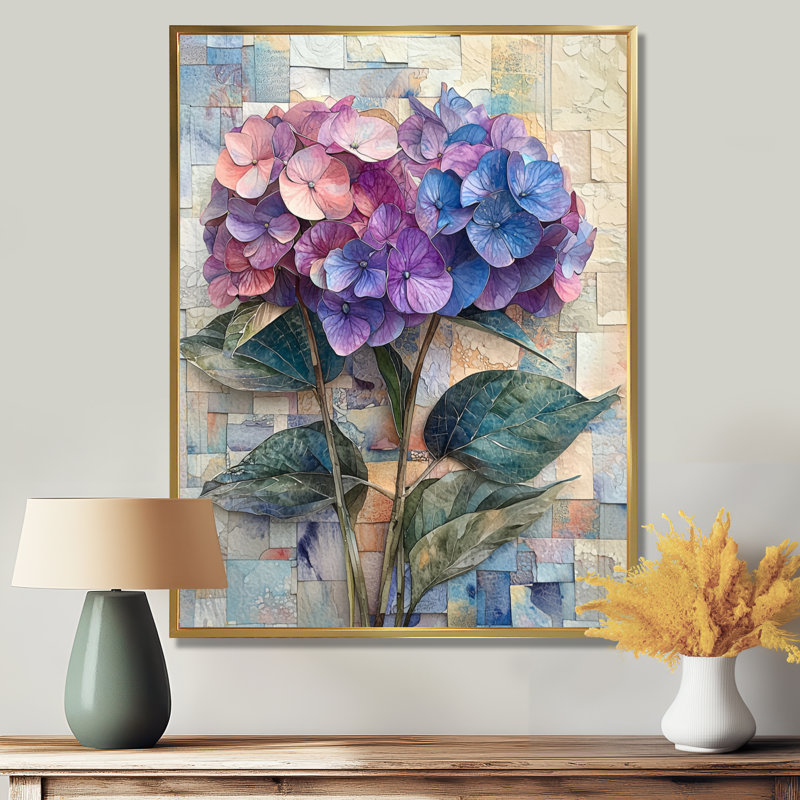 Collage abstrait floral d'hortensia II - art mural hortensia, H 32 po x l 24 po, Reproduction avec cadre flottant, Doré