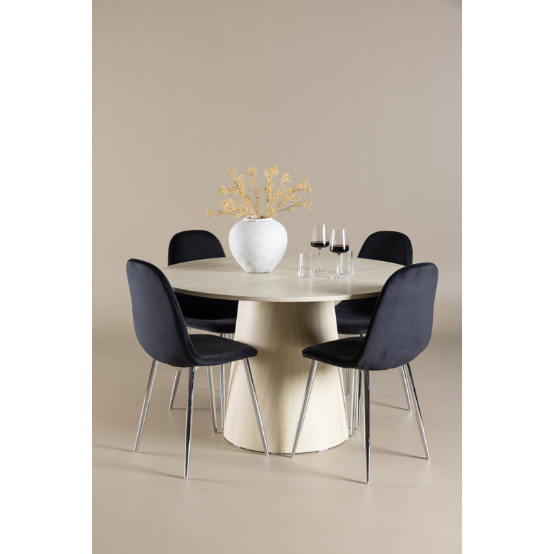 Aouab 4 - Person Dining Set