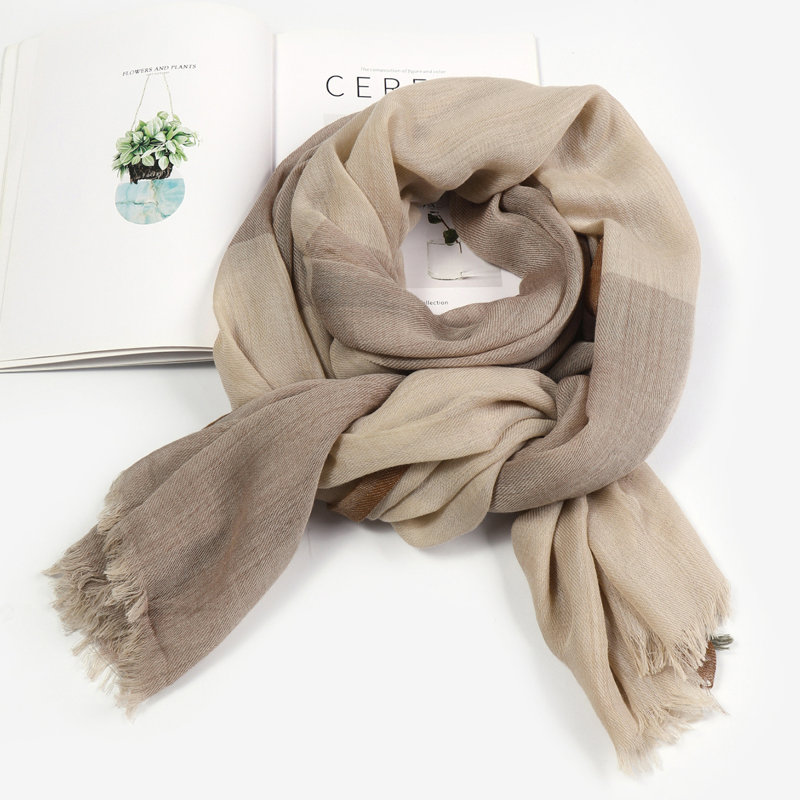 Lightweight Polyester Scarf, Soft & Breathable Shawl, Perfect for Spring/Summer, Versatile Travel & Evening Wrap, Fashionable & Comfortable