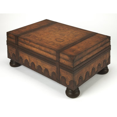 Vasco Old World Map Trunk Table