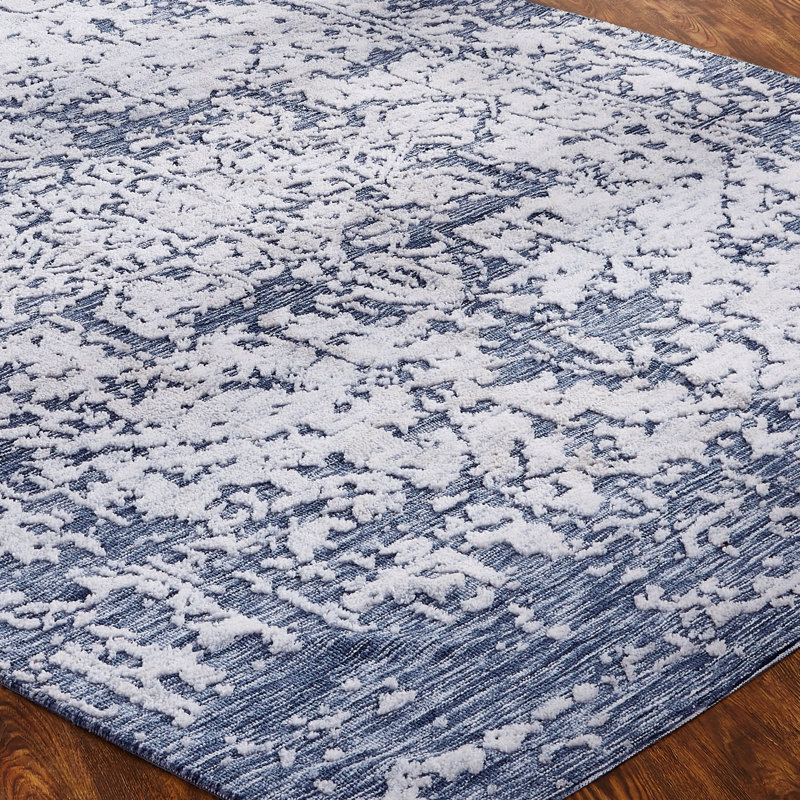 Oriental Area Rug in Blue/Ivory, Rectangle 5'6" x 8'6"
