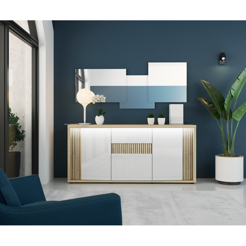 Baelie 3 Doors Sideboard N°29