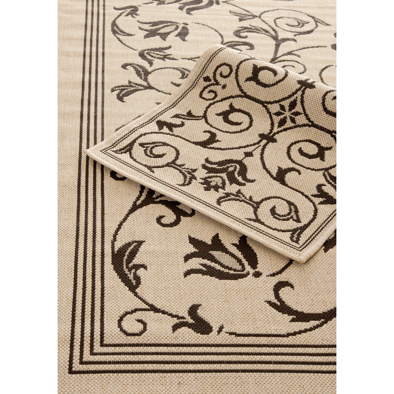 Courtyard Performance Floral Rug