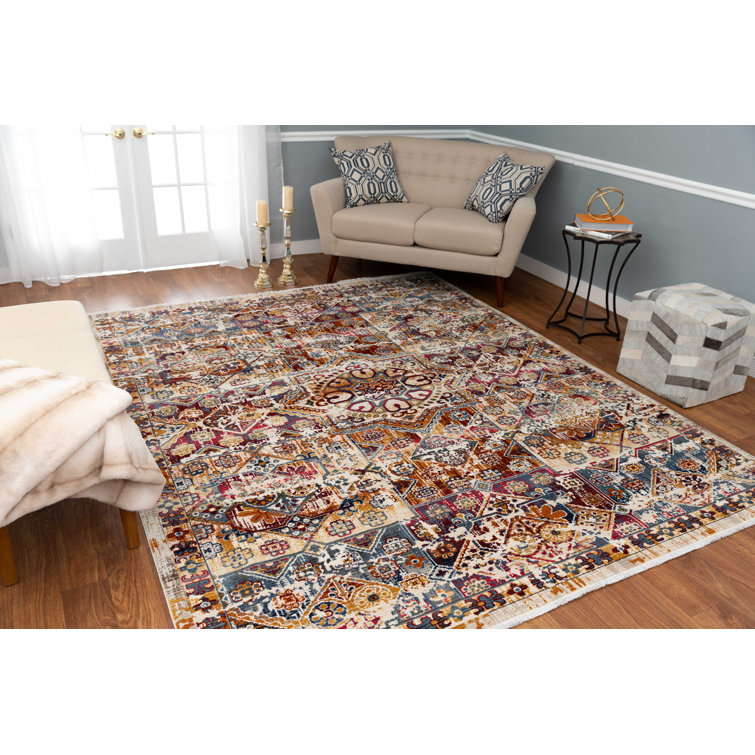 Lucha Oriental Indoor Rug