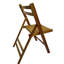Chaise pliante en bois massif de couleur miel avec base stable