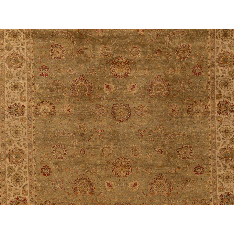 High-Quality Hand-Knotted Green And Ivory Area Rug