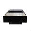 Table basse extensible avec plateau coulissant et compartiment de rangement caché pour le salon-555239570