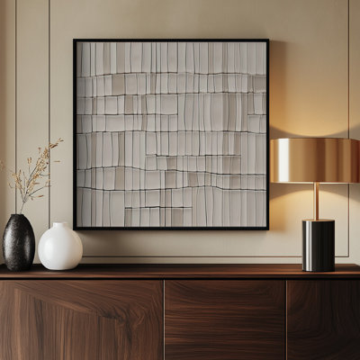 «Tiles nAo2» par Alma - art sur toile blanc et beige avec motif de lignes verticales géométriques | 40 po x 40 po | Cadre noir