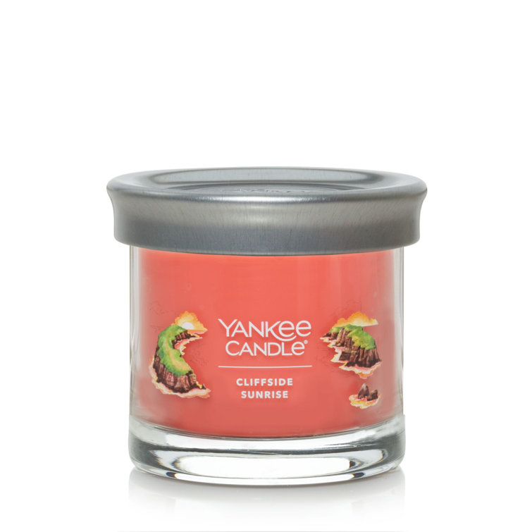 Yankee Candle Cliffside Sunrise Signature Small Tumbler Candle