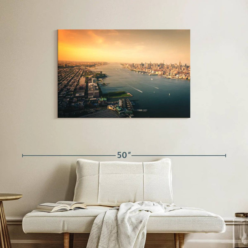 Nicci Hudson River From Above I, H 26 po x l 39 po
