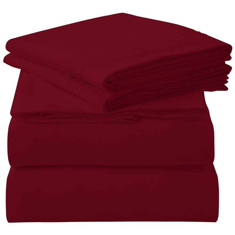 Royale Linens 4 Piece Sheets Set - Soft Brushed 1800 Microfiber Bedding - 1 Fitted and 1 Flat Sheet, 2 Pillow cases - Wrinkle Free & Fade Resistant - Hotel Luxury Bed Sheets Set