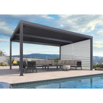 Pergola à persiennes mauve avec abat-jour roulant