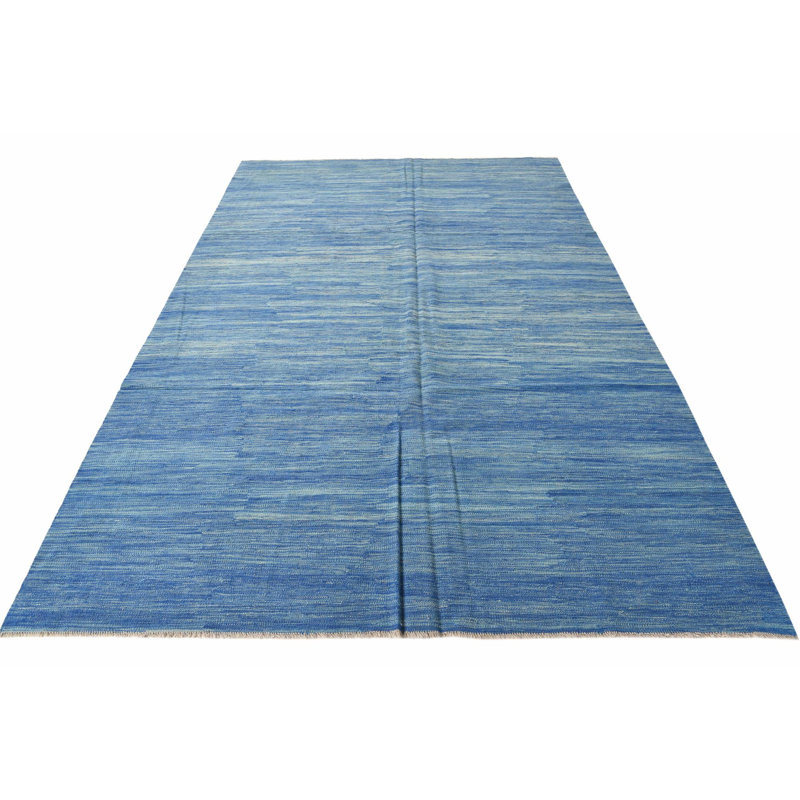 Tapis bleu Orta