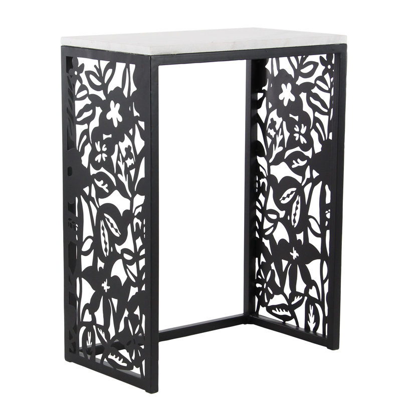 Table de bout Gyaan, Noir