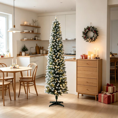 Arbre de Noël 6 pi avec 170 lumières à DEL bicolores, 11 modes d'éclairage, télécommande et 351 branches