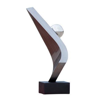 Champion Sculpture