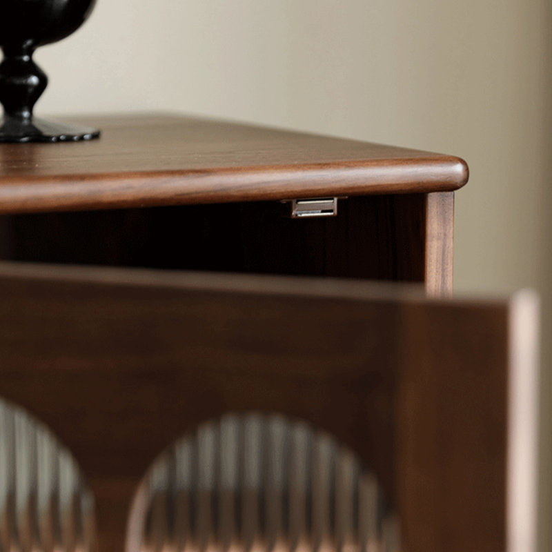 Retro storage cabinet