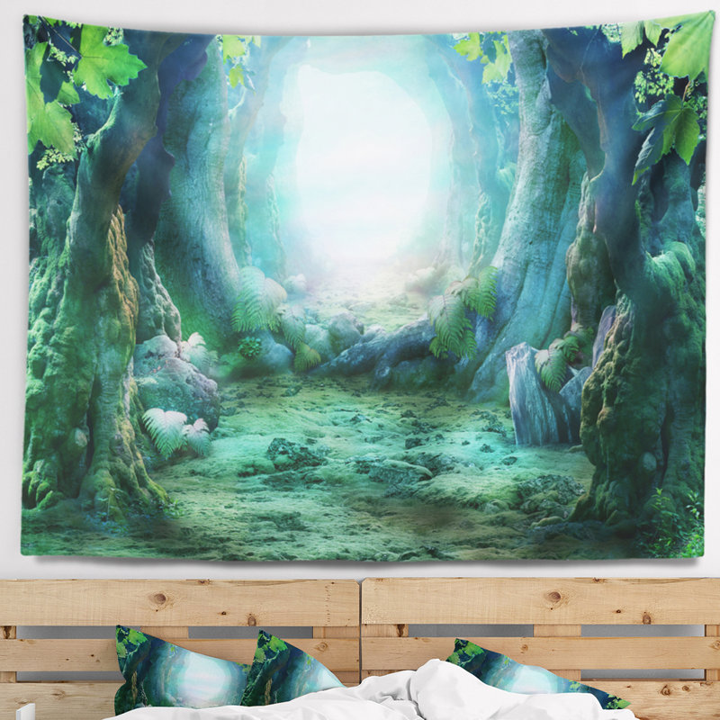 Tapisserie de la forêt en polyester bleu romantique avec accessoires suspendus inclus, H 32 po x l 39 po