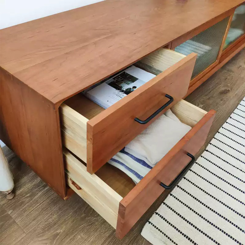 Large capacity TV stand
